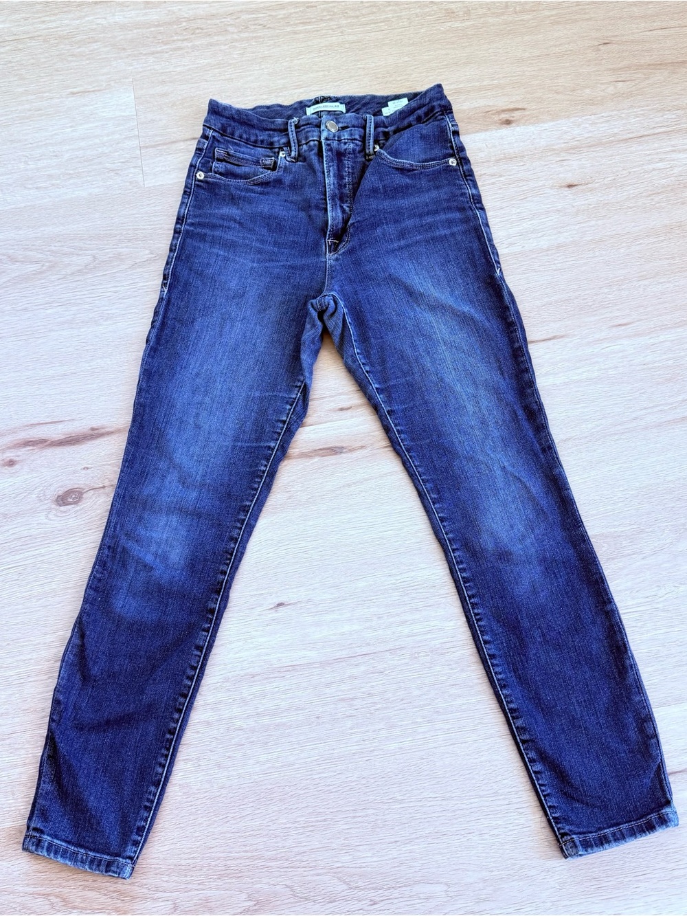 Good American Good Legs Crop